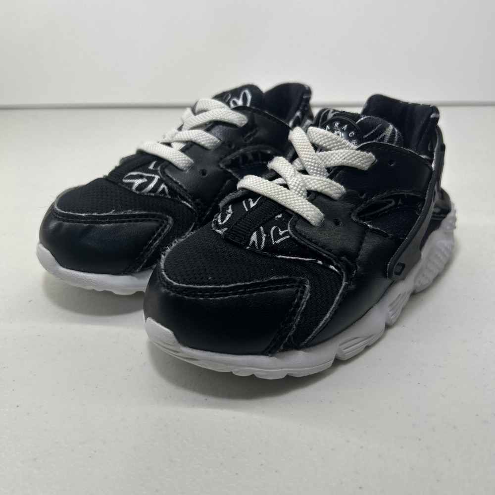 Nike Huarache Run Print Sneakers Toddler Size‎ 7C Black White  704948-004